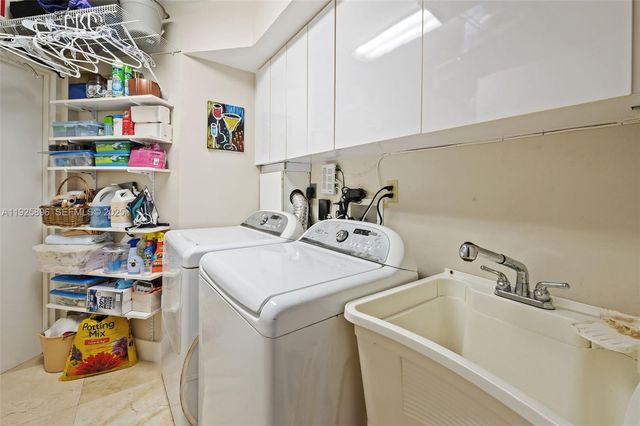 19333 E Collins Ave 1402, Sunny Isles Beach, FL 33160