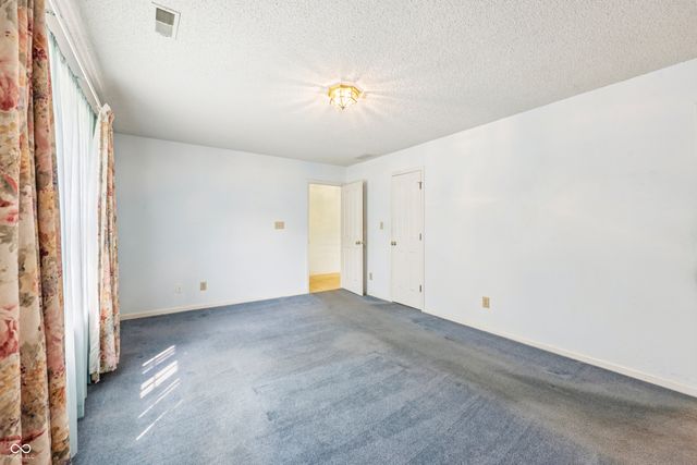 1119 Enchanted View Drive, Mooresville, IN 46158