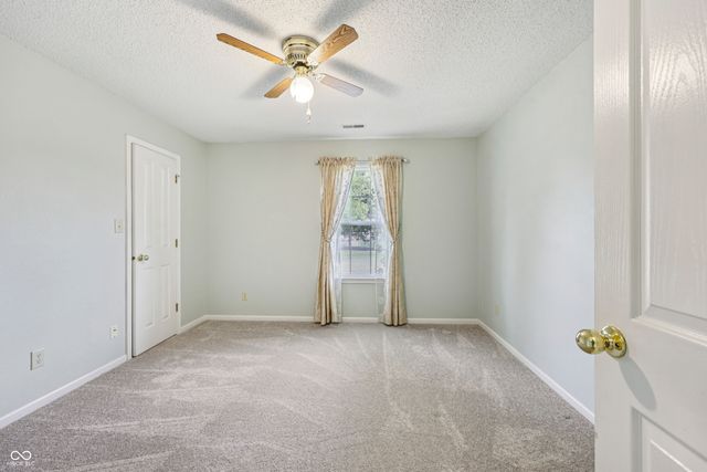 1119 Enchanted View Drive, Mooresville, IN 46158