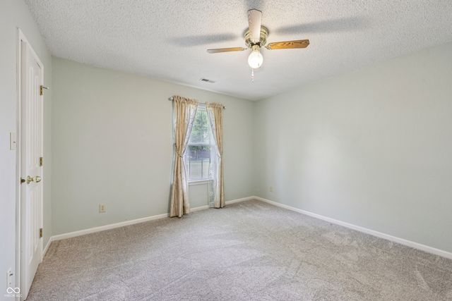 1119 Enchanted View Drive, Mooresville, IN 46158