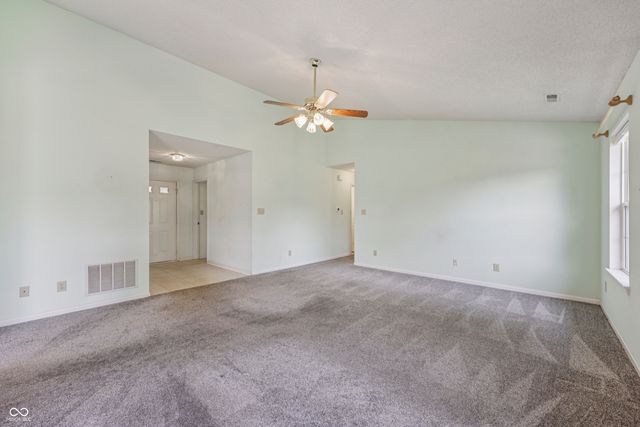 1119 Enchanted View Drive, Mooresville, IN 46158