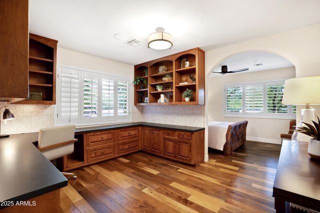 9236 N 52ND Place, Paradise Valley, AZ 85253