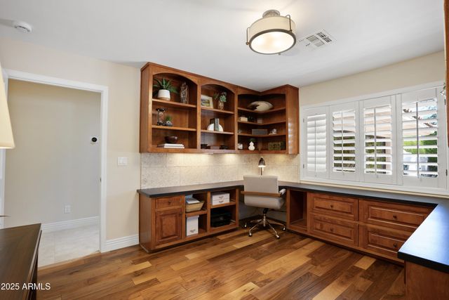 9236 N 52ND Place, Paradise Valley, AZ 85253