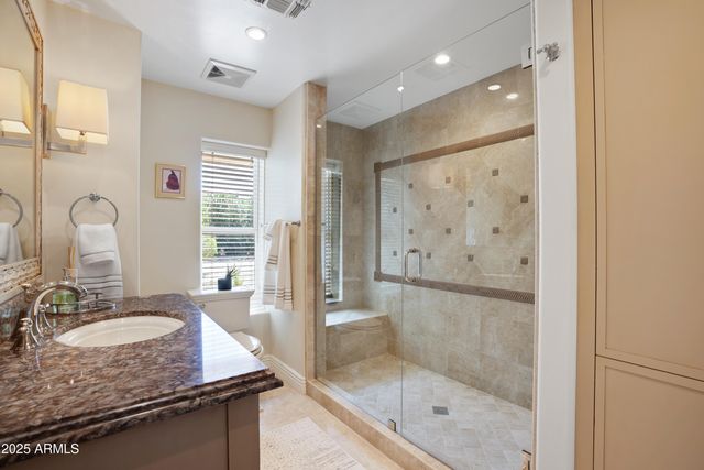 9236 N 52ND Place, Paradise Valley, AZ 85253