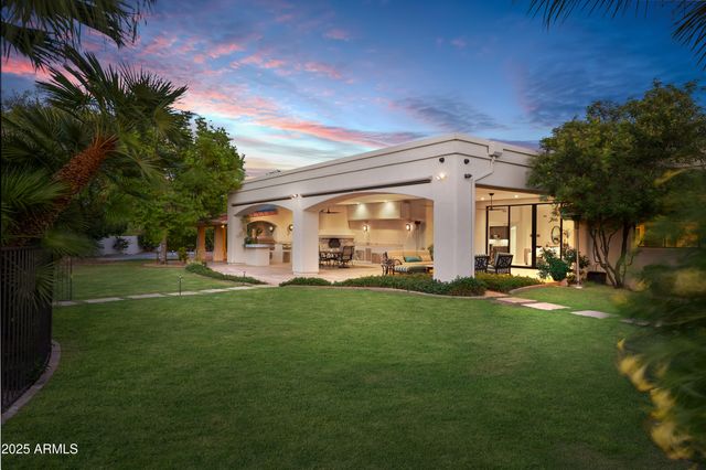 9236 N 52ND Place, Paradise Valley, AZ 85253