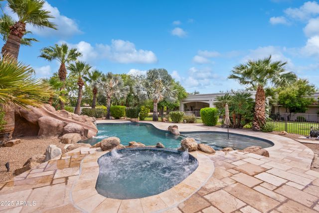 9236 N 52ND Place, Paradise Valley, AZ 85253