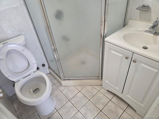 31-03 Linden Place 2, Flushing, NY 11354