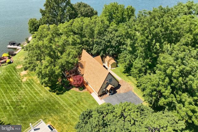 408 LAKE MEADE DR, East Berlin, PA 17316