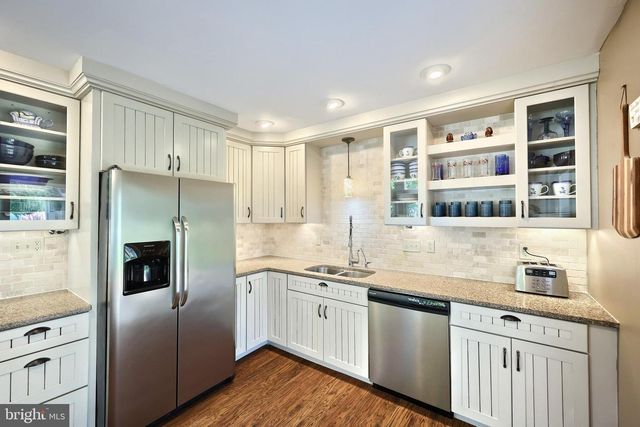 408 LAKE MEADE DR, East Berlin, PA 17316