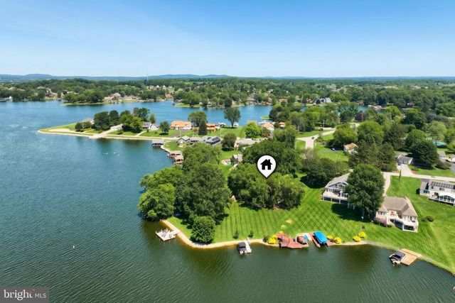 408 LAKE MEADE DR, East Berlin, PA 17316