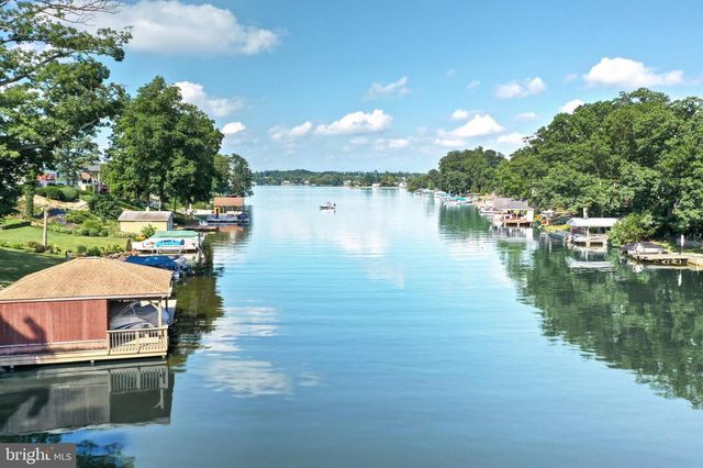 408 LAKE MEADE DR, East Berlin, PA 17316