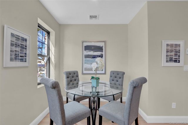 610 Jerico Turnpike 2C, New Hyde Park, NY 11040