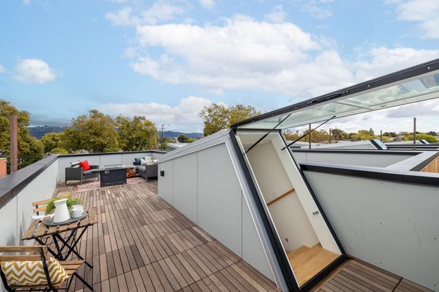 817 Jones, Berkeley, CA 94710