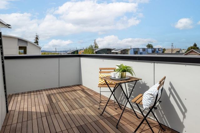 817 Jones, Berkeley, CA 94710