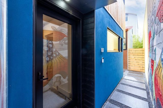 817 Jones, Berkeley, CA 94710