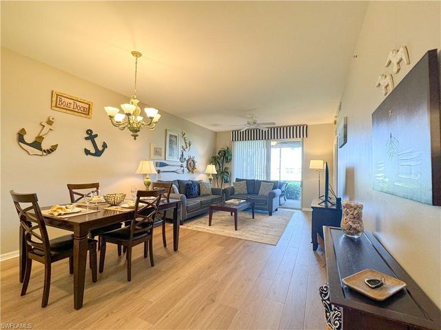 2720 Cypress Trace CIR # 2914, Naples, FL 34119