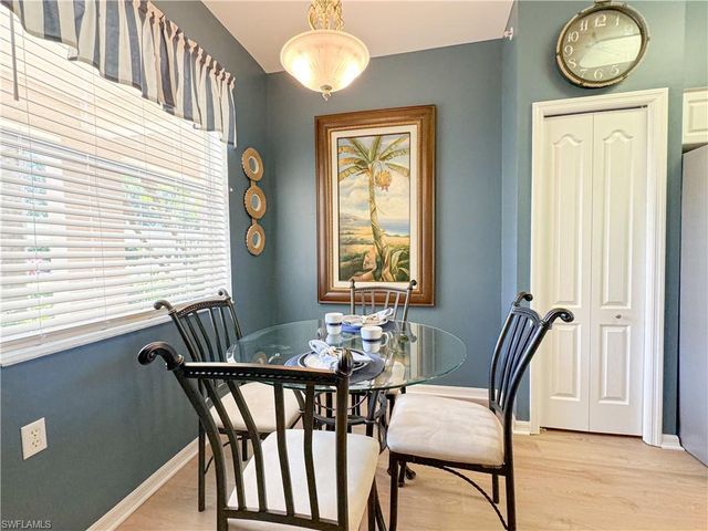 2720 Cypress Trace CIR # 2914, Naples, FL 34119