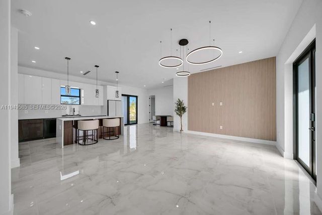 945 GREGORY ST E, Lehigh Acres, FL 33974