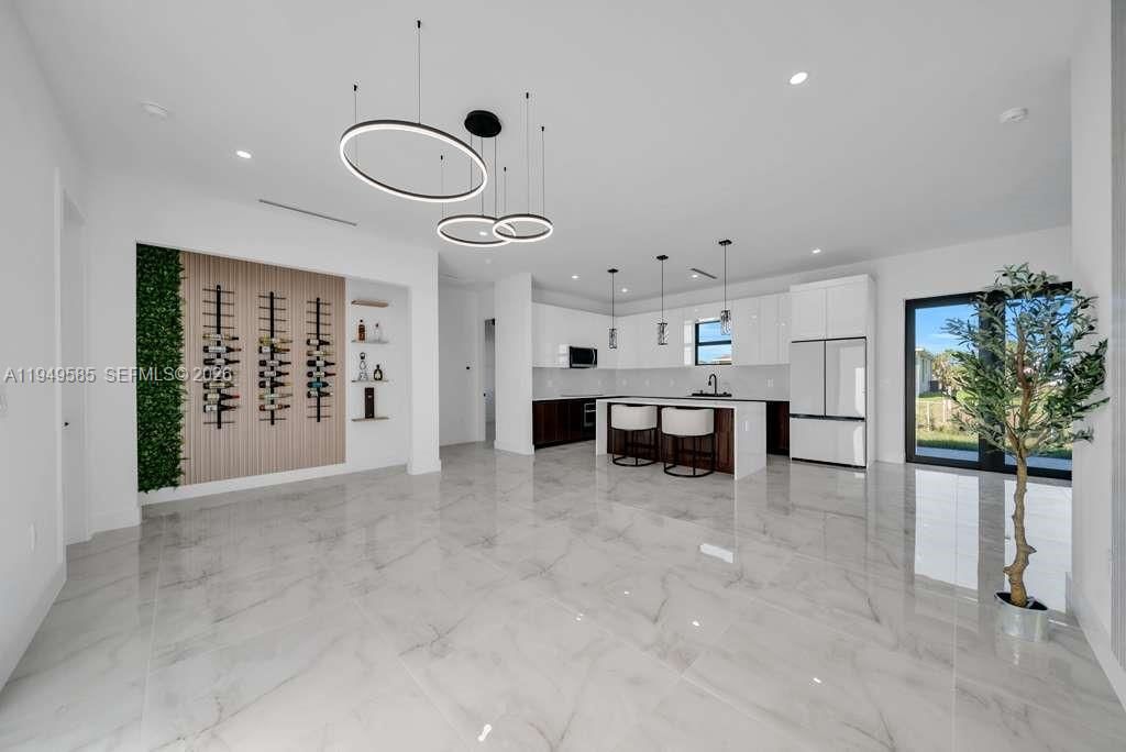 945 GREGORY ST E, Lehigh Acres, FL 33974