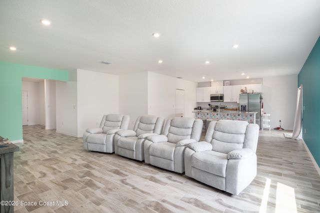 1975 Gould Avenue SW, Palm Bay, FL 32908