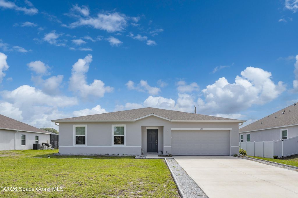 1975 Gould Avenue SW, Palm Bay, FL 32908