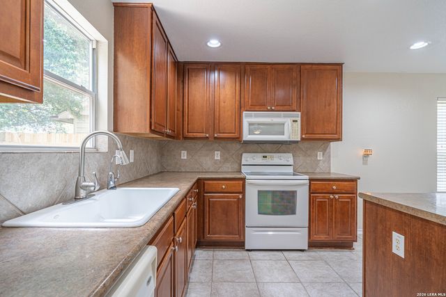 117 RHEW PL, Cibolo, TX 78108