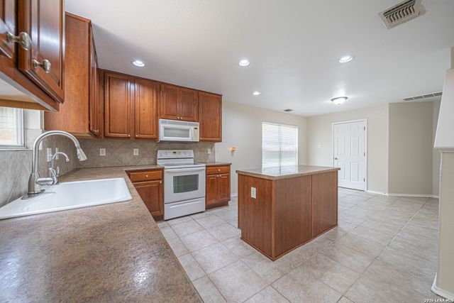 117 RHEW PL, Cibolo, TX 78108