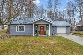 10833 First Street, Canadian Lakes, MI 49346
