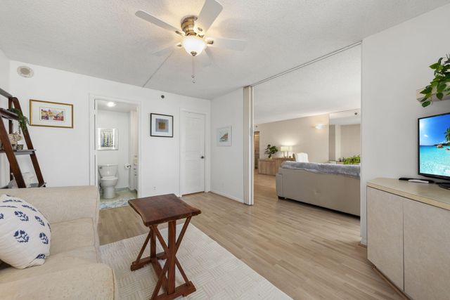 3215 S Ocean Boulevard 906, Highland Beach, FL 33487