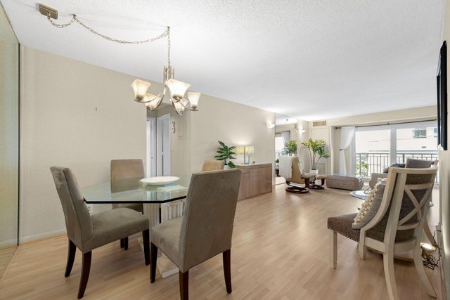 3215 S Ocean Boulevard 906, Highland Beach, FL 33487