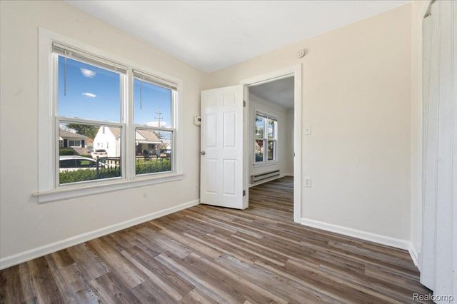 23164 Donald Avenue, Eastpointe, MI 48021
