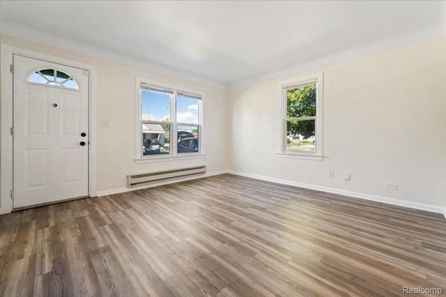 23164 Donald Avenue, Eastpointe, MI 48021
