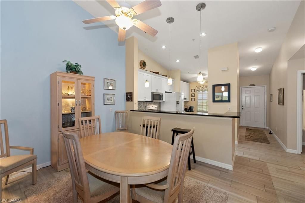 Image 10 of property listing at 4017 Palm Tree BLVD 406, Cape Coral, FL 33904