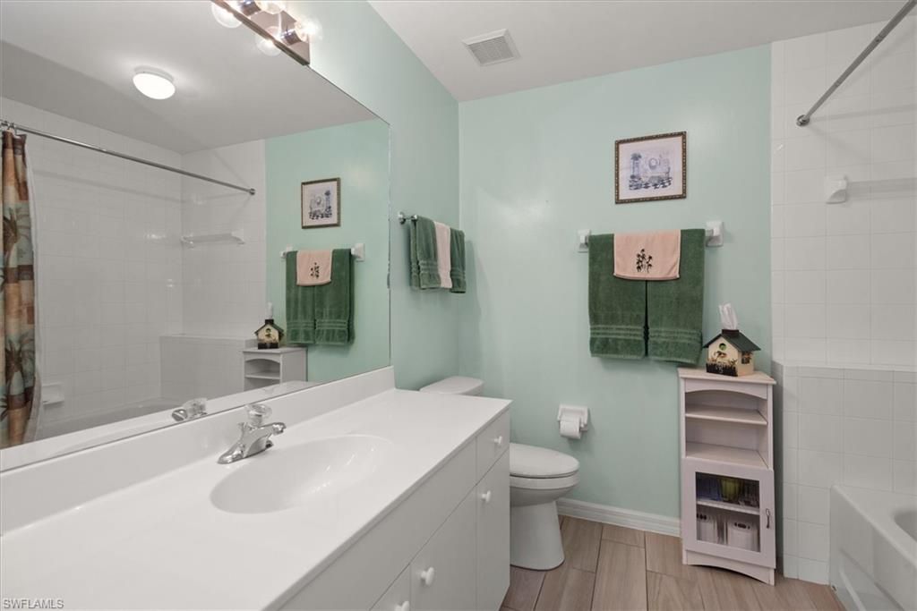 Image 20 of property listing at 4017 Palm Tree BLVD 406, Cape Coral, FL 33904
