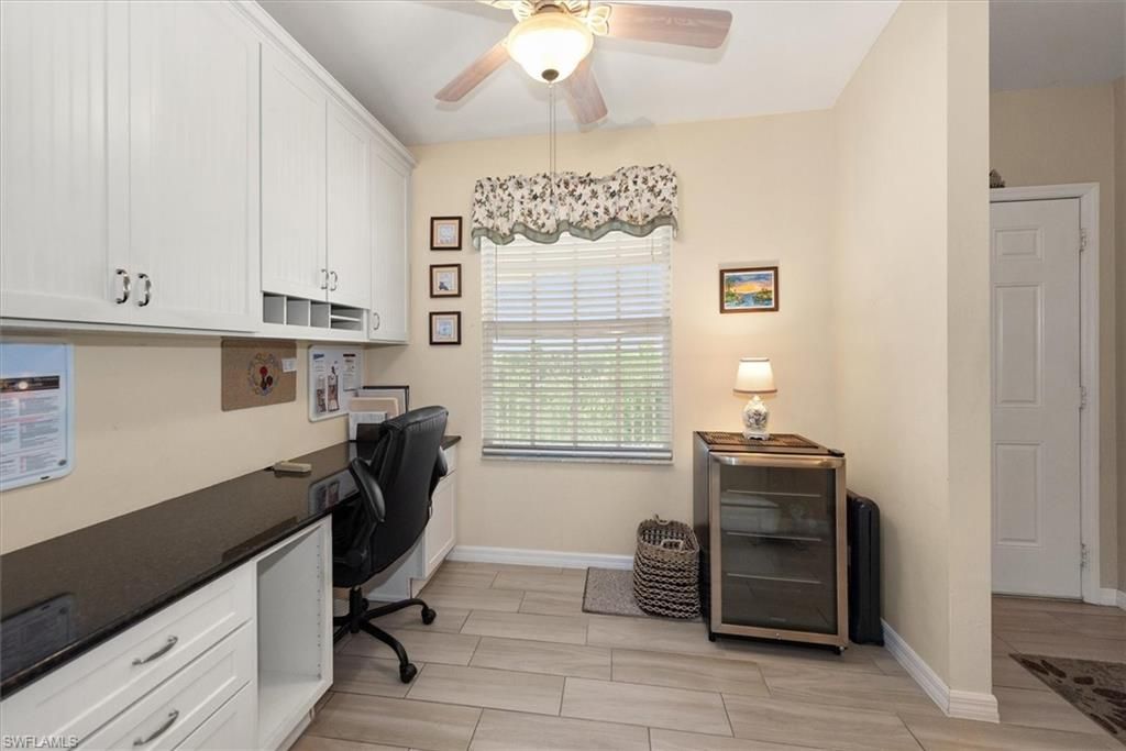 Image 6 of property listing at 4017 Palm Tree BLVD 406, Cape Coral, FL 33904