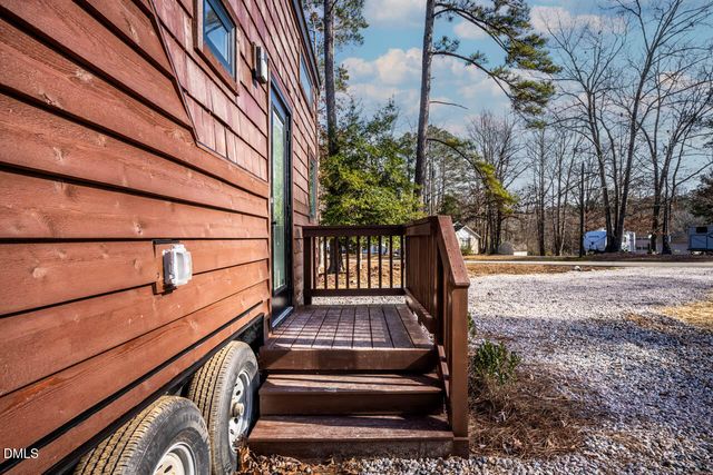 111-113 Red Oak Drive, Louisburg, NC 27549