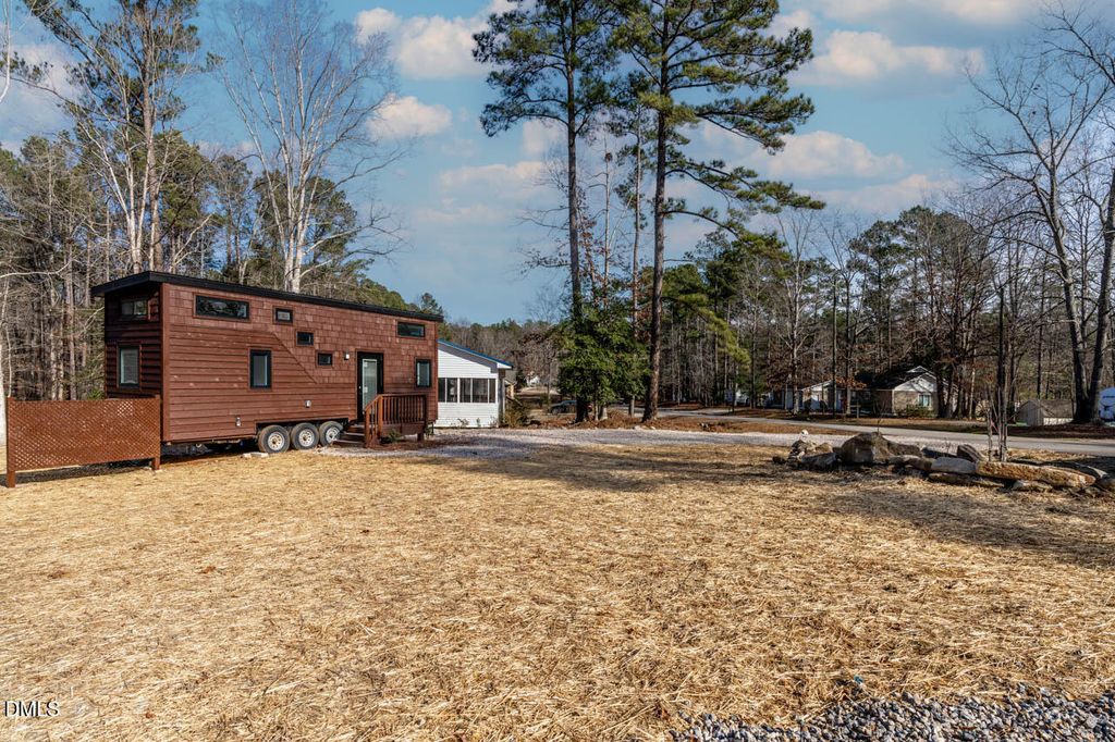 111-113 Red Oak Drive, Louisburg, NC 27549