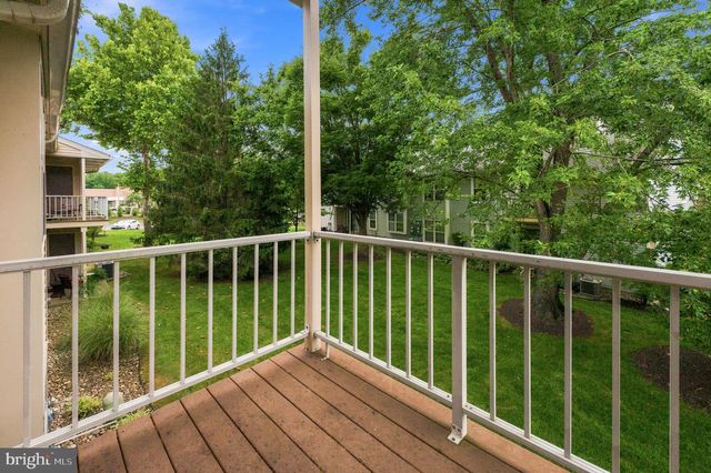 1710-B RALSTON DR, Mount Laurel, NJ 08054