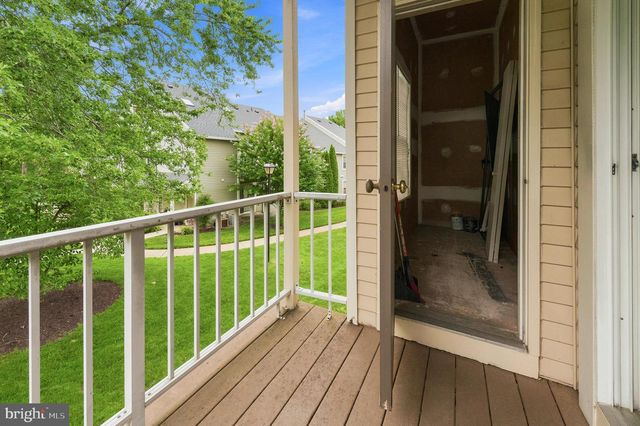1710-B RALSTON DR, Mount Laurel, NJ 08054