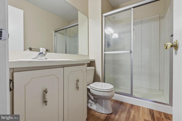 1710-B RALSTON DR, Mount Laurel, NJ 08054