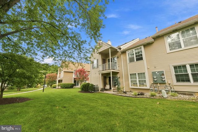 1710-B RALSTON DR, Mount Laurel, NJ 08054