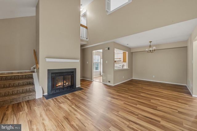 1710-B RALSTON DR, Mount Laurel, NJ 08054