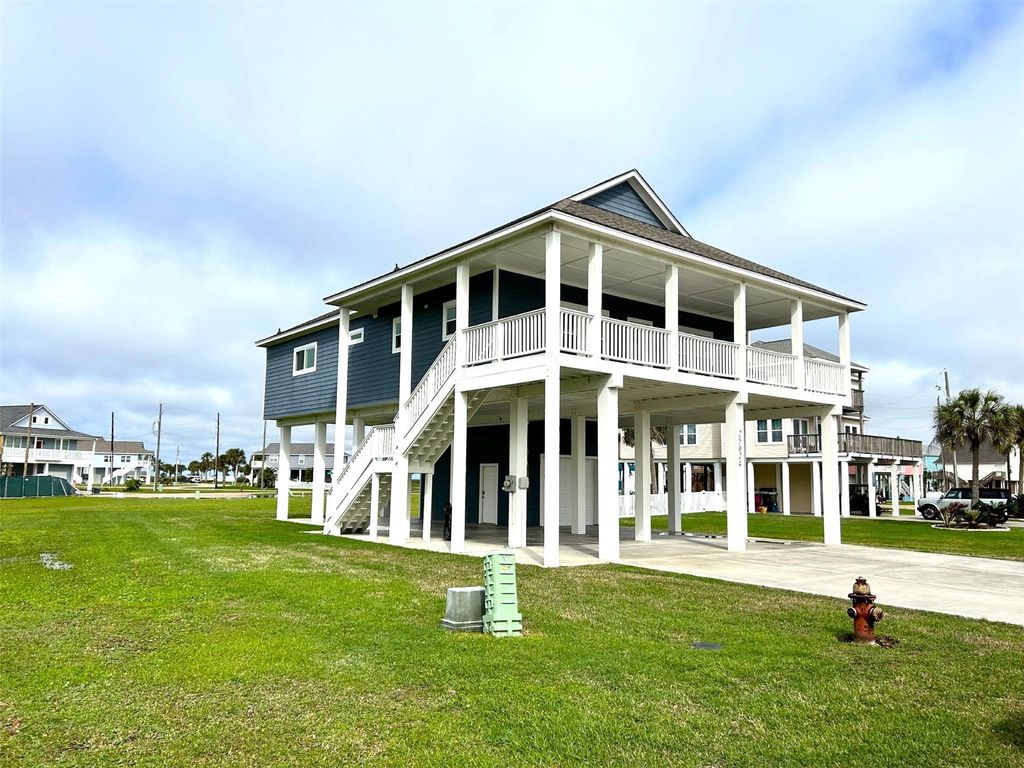 25024 Sausalito Drive, Galveston, TX 77554