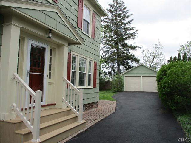460 Brattle Road, Syracuse, NY 13203