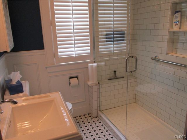 460 Brattle Road, Syracuse, NY 13203