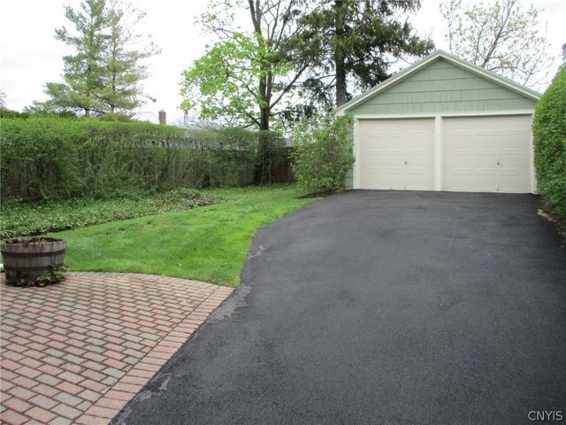 460 Brattle Road, Syracuse, NY 13203