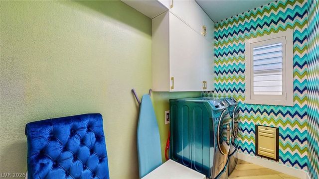 6714 Desert Crimson Street, Las Vegas, NV 89148