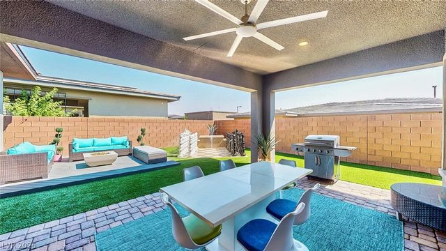 6714 Desert Crimson Street, Las Vegas, NV 89148