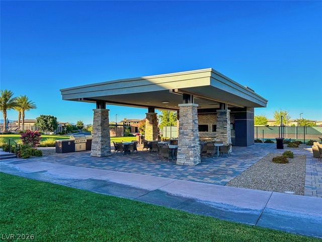 6714 Desert Crimson Street, Las Vegas, NV 89148