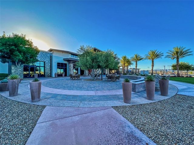 6714 Desert Crimson Street, Las Vegas, NV 89148